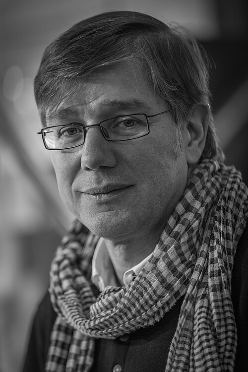 Jean QUATREMER 
photo : Claude Truong-Ngoc